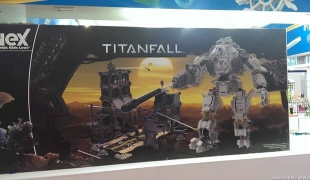 First Images of Titanfall K’Nex figures