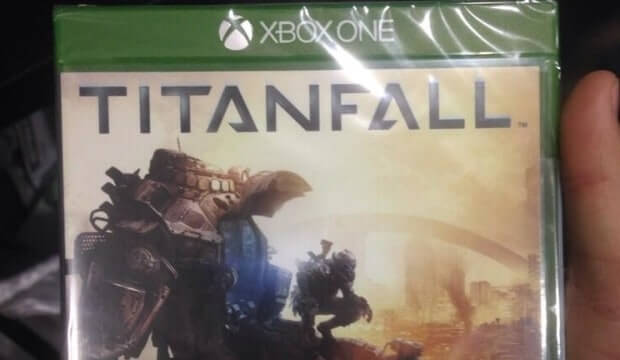 Front, back & inside images of Titanfall Xbox One case – confirms 20GB storage required – UPDATED: inside image